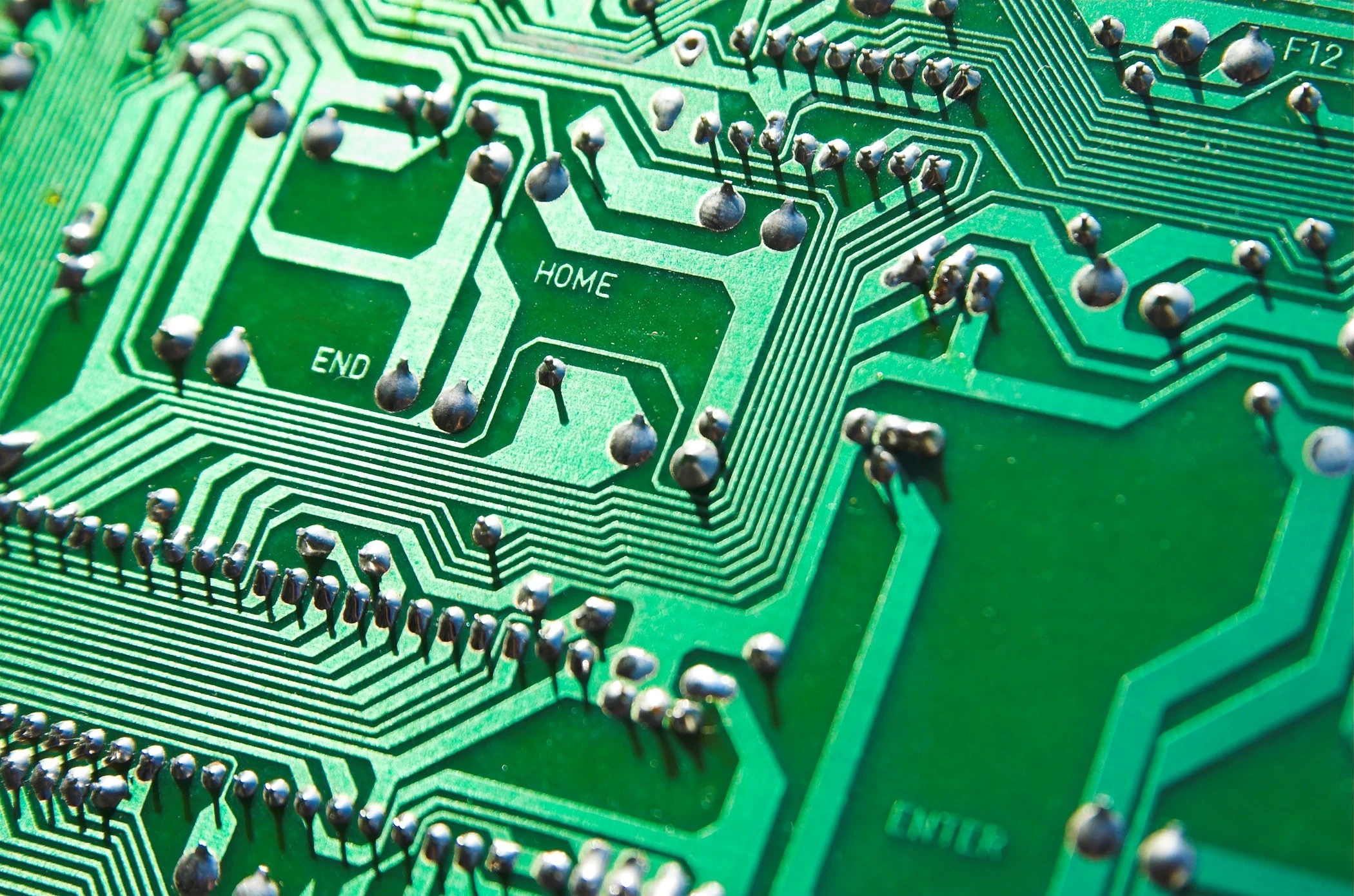 A pin configuration diagram,