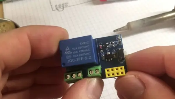 testing a 5V relay module